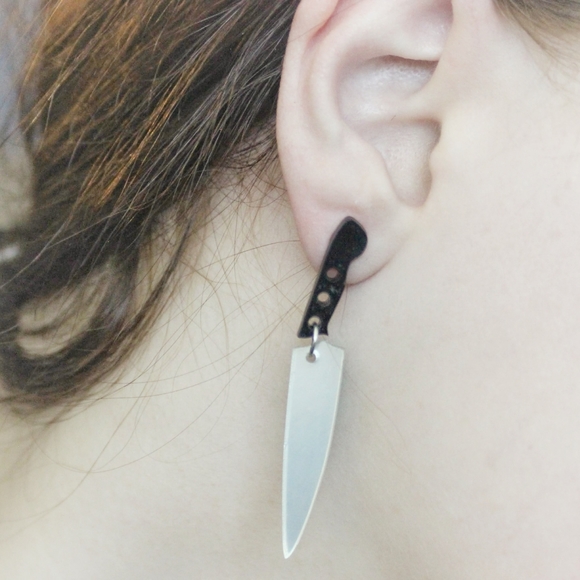 Mirrored silver Knife earrings - Picture 13 of 14